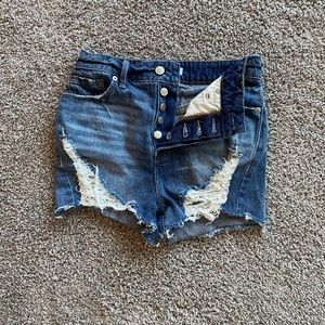 Good American ‘Bombshell’ jean shorts
